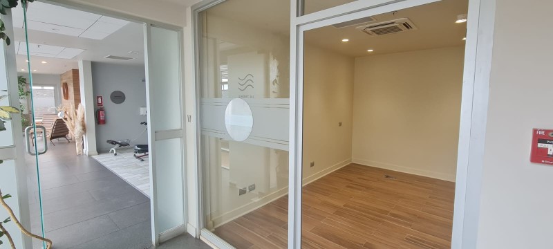 Arriendo Oficina en Prestigioso Hotel Parada en Linares