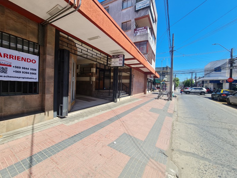 Excelente local comercial en pleno centro de la ciudad