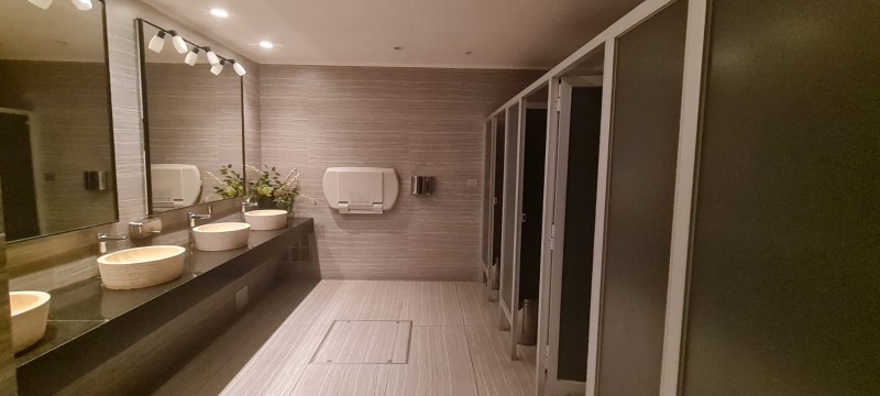 Arriendo Oficina en Prestigioso Hotel Parada en Linares