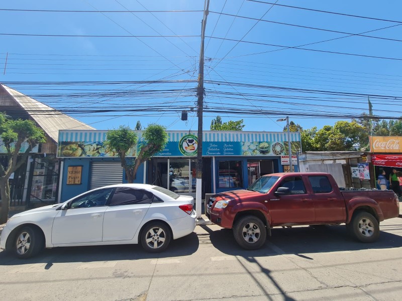 Se Vende Propiedad y Negocio Operando en el Centro de Colbún