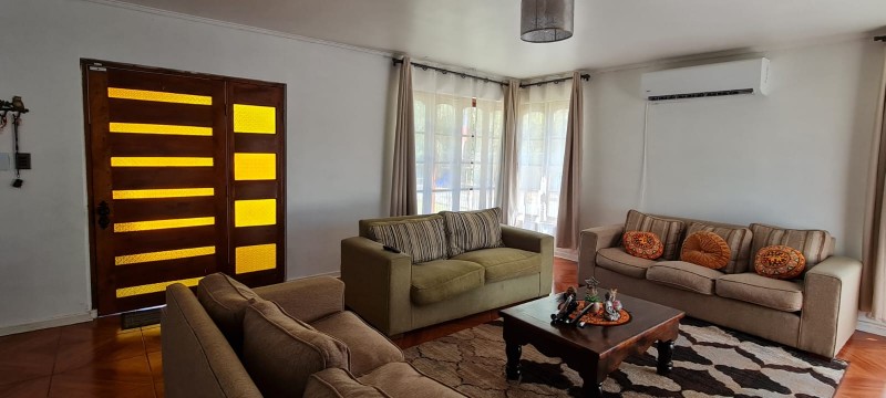 Arriendo Hermosa Casa en Parcela de Agrado en Yerbas Buenas