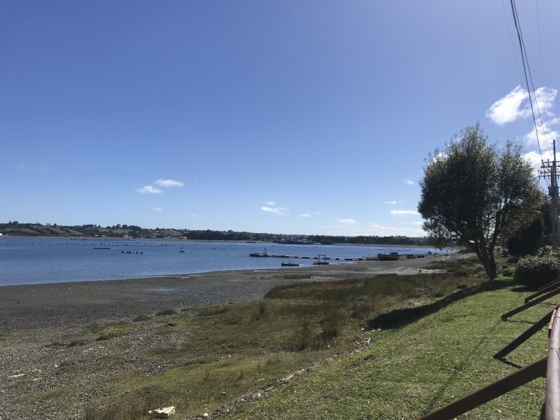 Se Vende Bella Casa Con Acceso A Playa de Mar Sector Caicaen