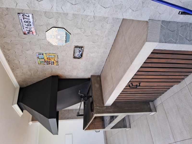 3 Dormitorios / 2 Baños + Est + Bodega