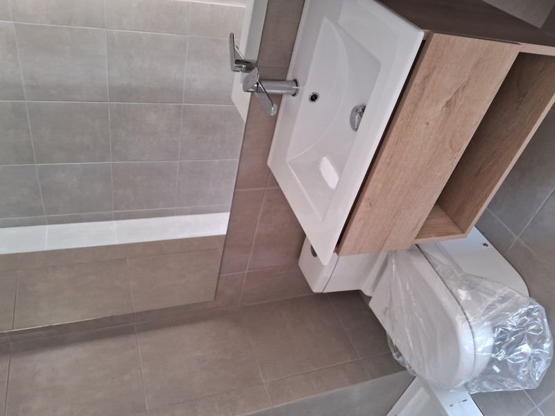 3 Dormitorios / 2 Baños + Est + Bodega