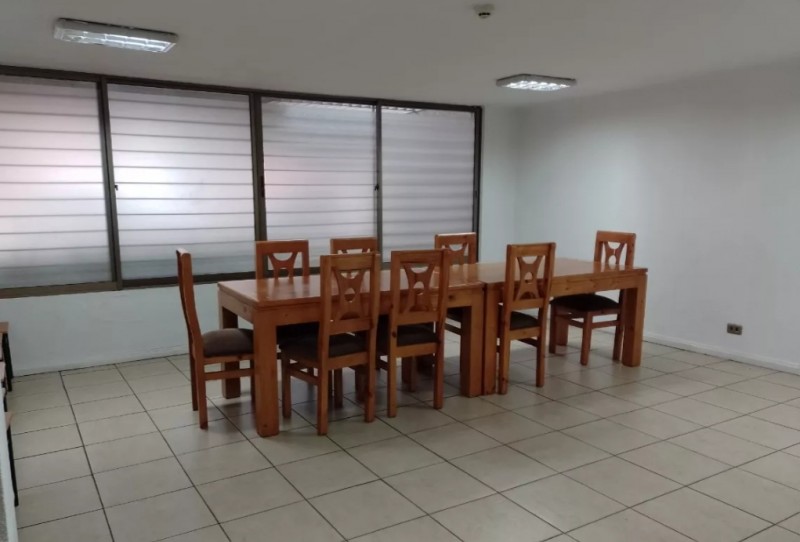 📍 Dpto. en Venta – Santiago Centro (Metro República)