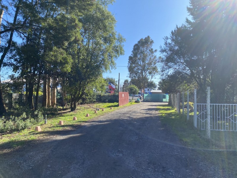 Sitio Industrial Av las Industrias Galpones y Casa