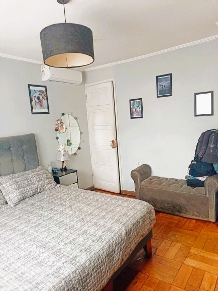 Excelente Ubicación Casa Con Posibilidad de Local Comercial