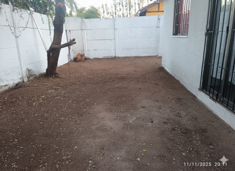 Casa Recién Remodelada, Aislada, Excelente Barrio