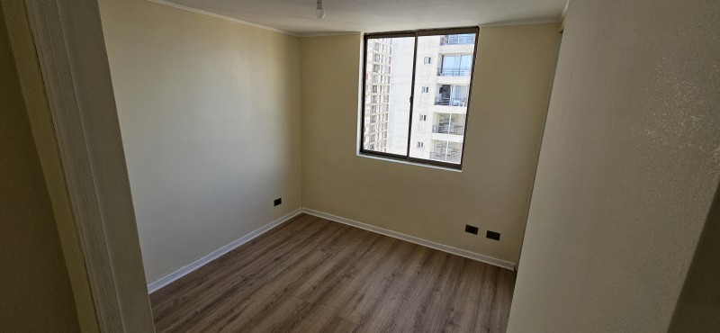 Depto 3D/2B Remodelado Con Vista Al Cerro, Metro Hospitales