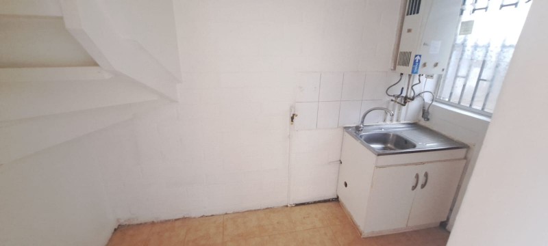 2 Habitaciones 1 Baño Casa