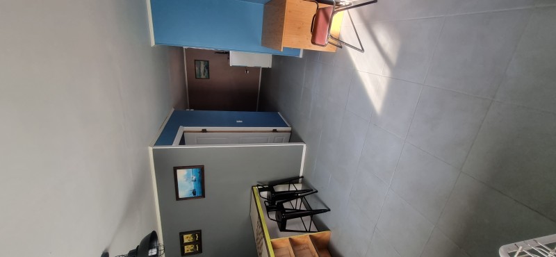 Inversión Inmobiliaria: 1 Casa + Loft + 5 Habit. Privadas