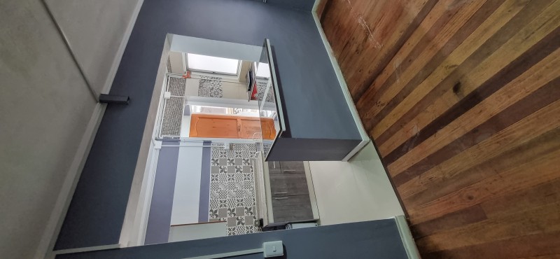 Inversión Inmobiliaria: 1 Casa + Loft + 5 Habit. Privadas