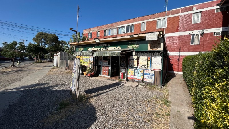 Se Vende Departamento Con Local Comercial en Maipu