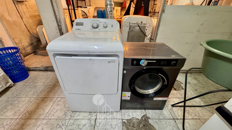 Derecho de Llave de Lavandería y Lavaseco Semi Industrial