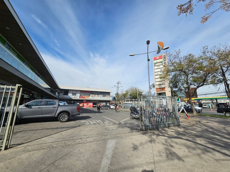 Amplio Local Comercial Puente Alto