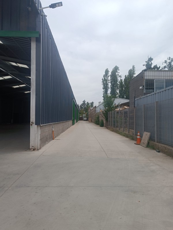 Arriendo Galpon 180 M2 - la Pintana
