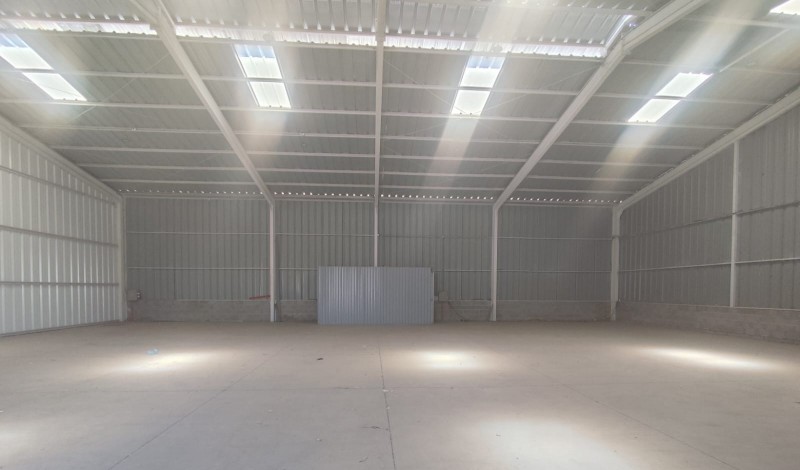 Arriendo Bodega Industrial 230 M2 - la Pintana
