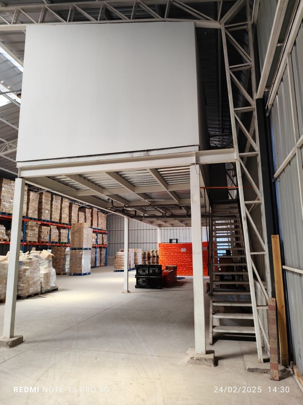 Arriendo Galpon 473M2 - la Pintana