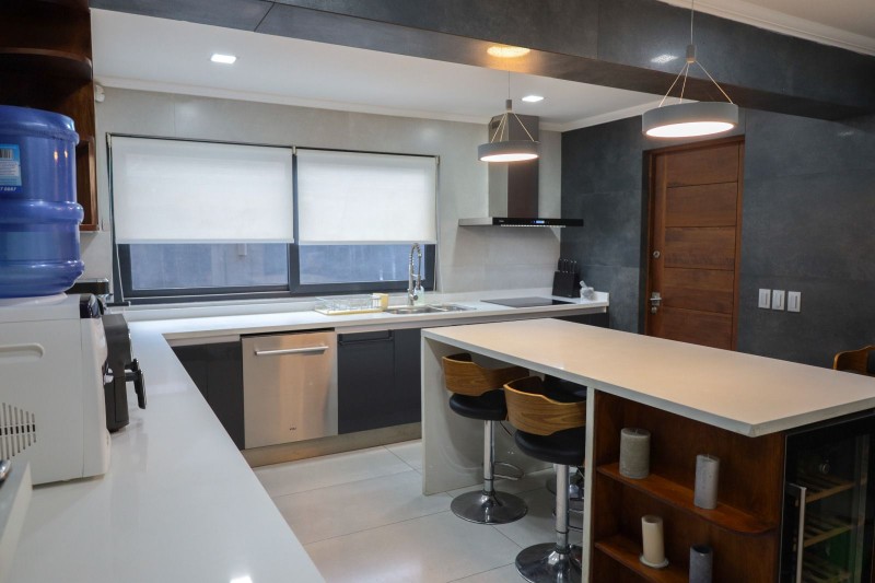 Vendemos Casa en Av. España, Curicó
