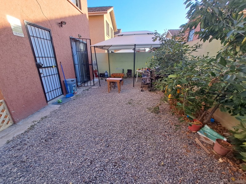 Vende Casa Barrio los Castaños Maipú, 3B,3D