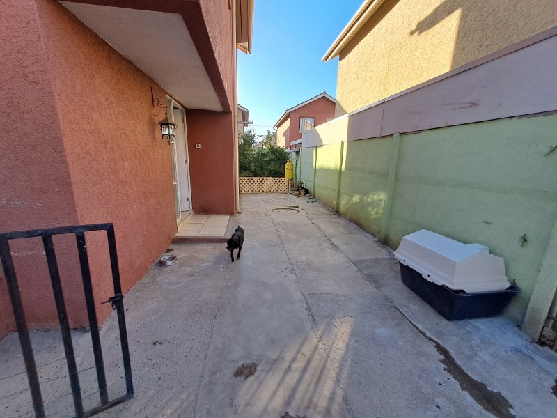 Vende Casa Barrio los Castaños Maipú, 3B,3D