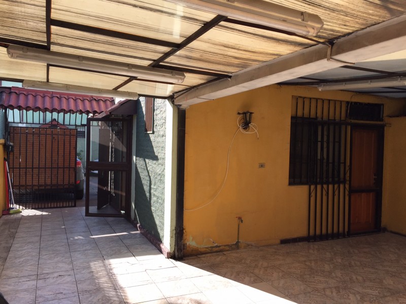 Venta de Casa Al Interior de Condominio en Ñuñoa