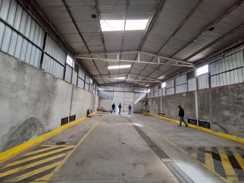 Propiedad Con Oficinas de 100 M2 y Bodega de 306 M2.