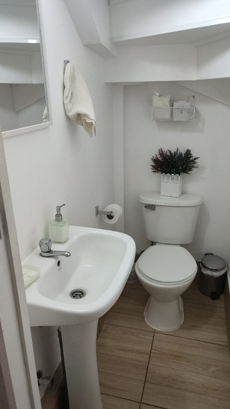 Linda Casa en Condominio, Tranquila y Segura.