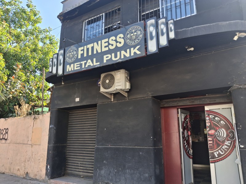 Derecho A Llave de Gimnasio en Funcionamiento