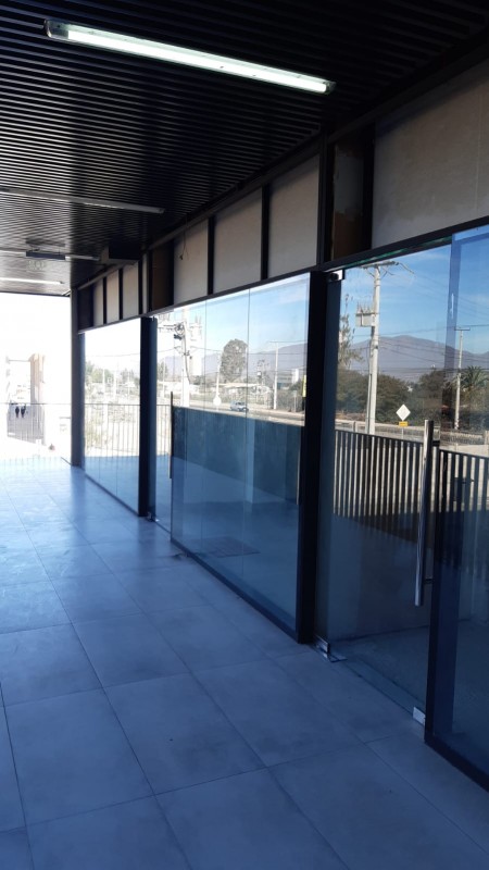 Oficina / Consulta Profesional Con Vista A Av. Peñafiel