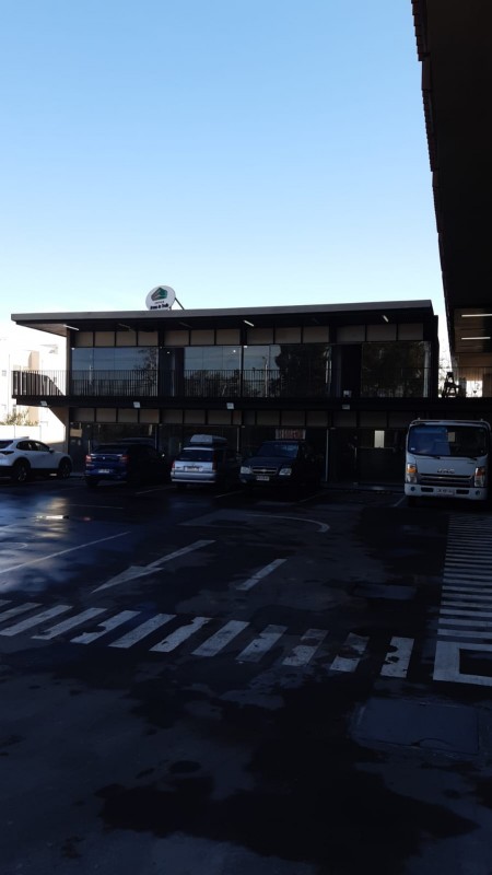 Oficina / Consulta Profesional Con Vista A Av. Peñafiel