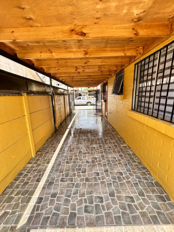 Se Arrienda Casa en Sector Residencial Maria del Valle
