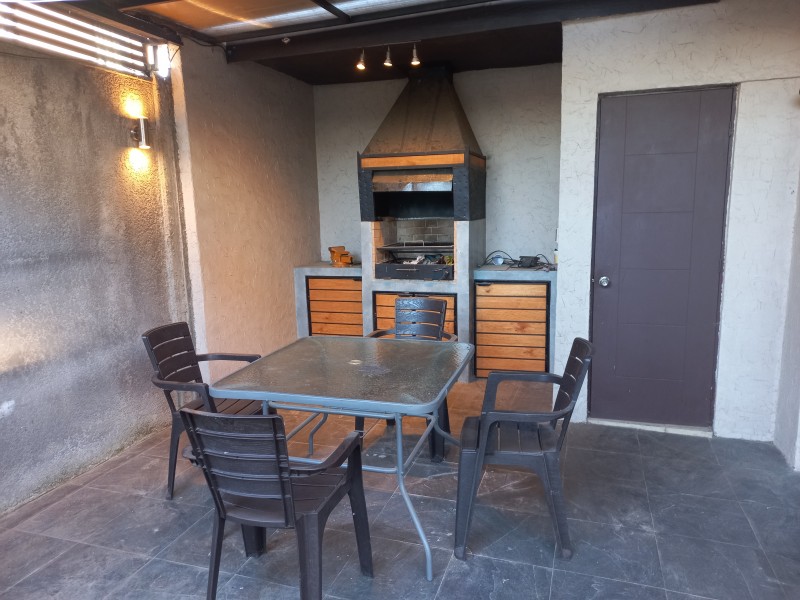 Se Vende Casa en Viñedos del Boldo Full Equipada