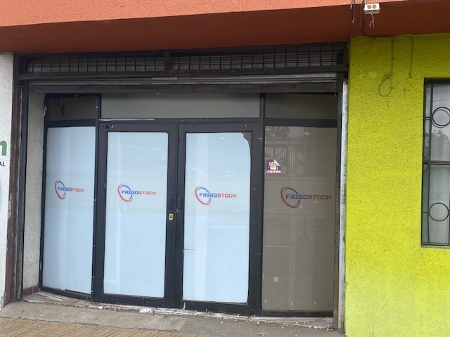 en Arriendo Local Comercial en Sector Céntrico de Curicó