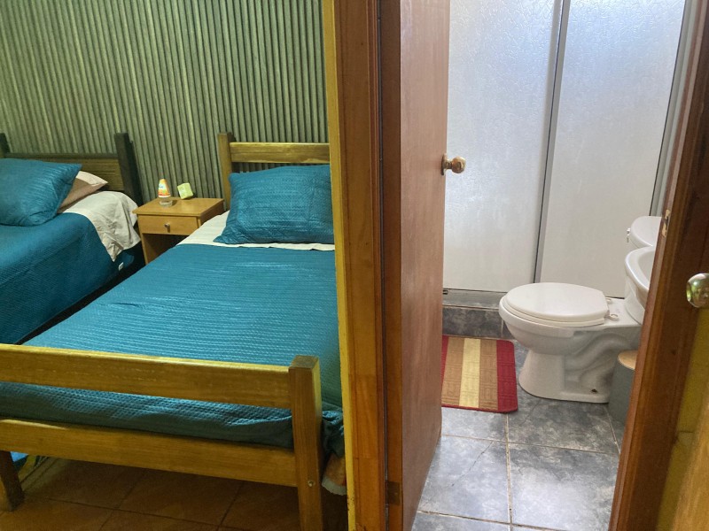 Oportunidad de Inversión: Hostal Totalmente Equipado