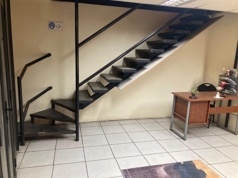 Oportunidad de Inversión: Hostal Totalmente Equipado
