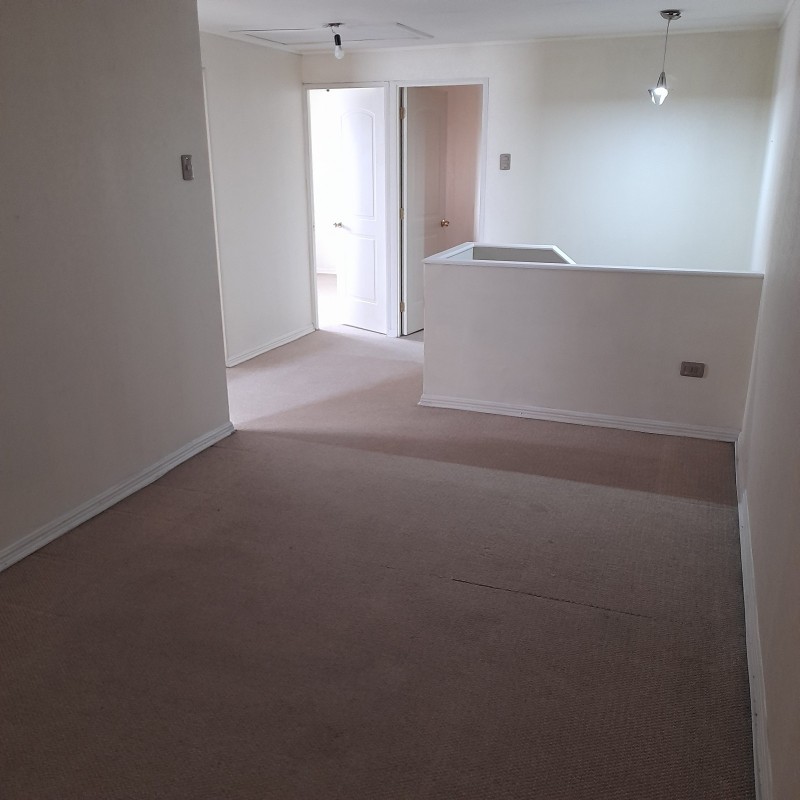 Arriendo Casa 2 Pisos 4 Dormitorios 3 Baños 1 Estac