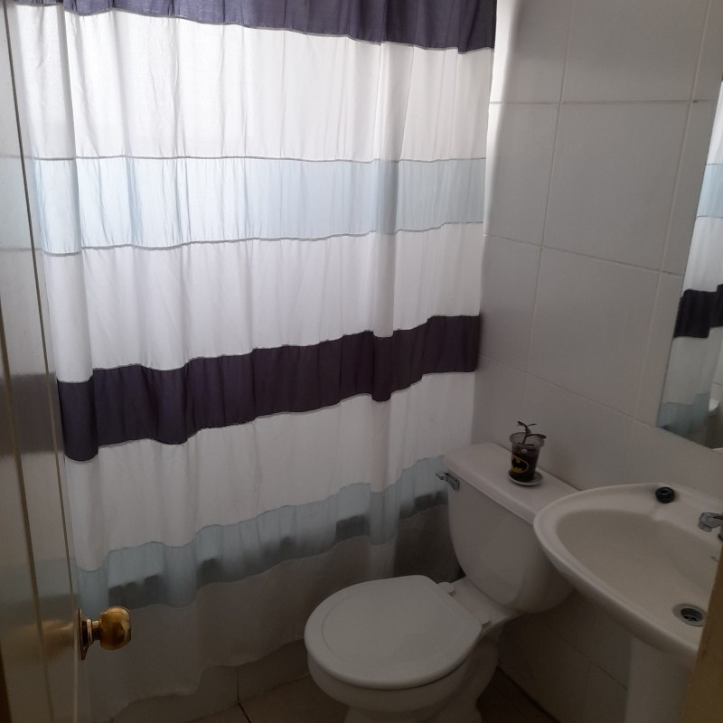 Arriendo Casa 2 Pisos 4 Dormitorios 3 Baños 1 Estac