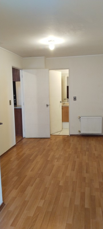 Arriendo Departamento Con Bodega. Metro Vicente Valdes