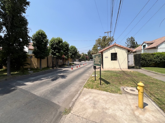 Se Vende Casa en Peñalolen, Rm.