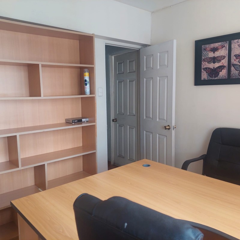Arriendo Privado en Oficina (Abogados)