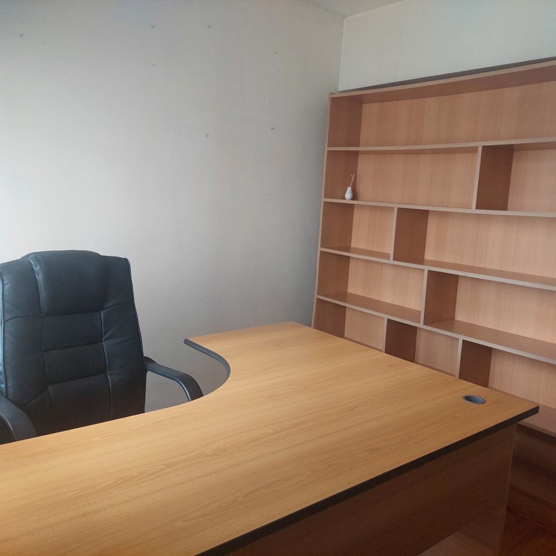 Arriendo Privado en Oficina (Abogados)