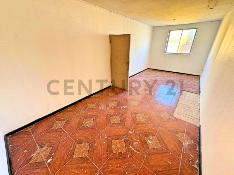 Amplia Propiedad Con Potencial Comercial - Vende Dueño