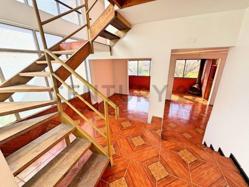 Amplia Propiedad Con Potencial Comercial - Vende Dueño