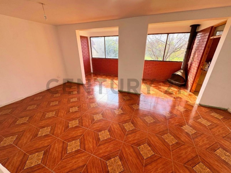 Amplia Propiedad Con Potencial Comercial - Vende Dueño
