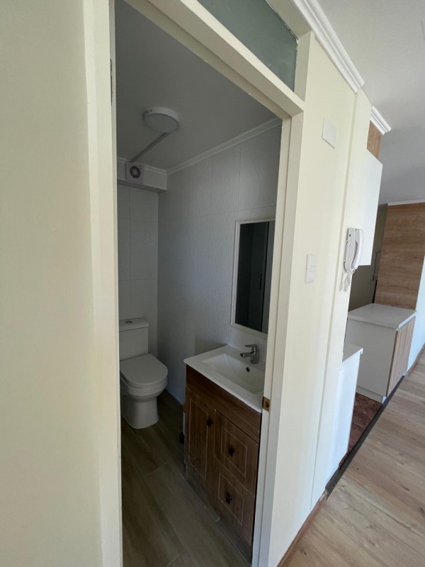 Vendo Departamento, Excelente Ubicación, Av. Iquique N° 3757