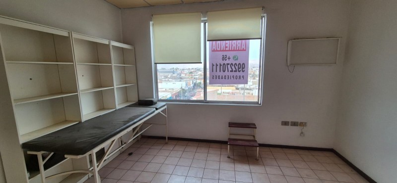 Arriendo Oficina en Centro Medico