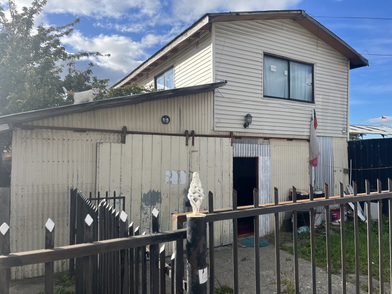 Se Vende Amplia Propiedad, 3 Casas, Punta Arenas