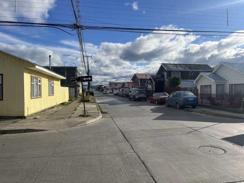 Se Vende Amplia Propiedad, 3 Casas, Punta Arenas