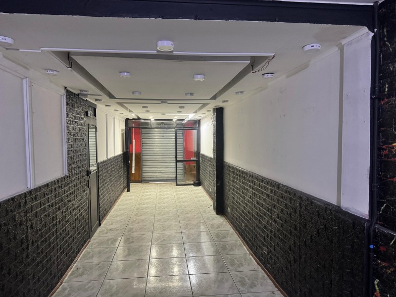 Arriendo Local Comercial en Sector Comercial de Arica